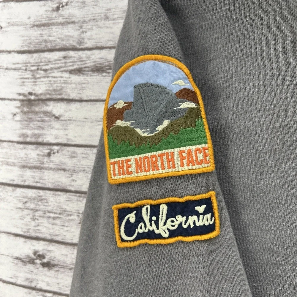 The North Face California Hoodie Men's Small Never Stop Exploring Novelty Patch
